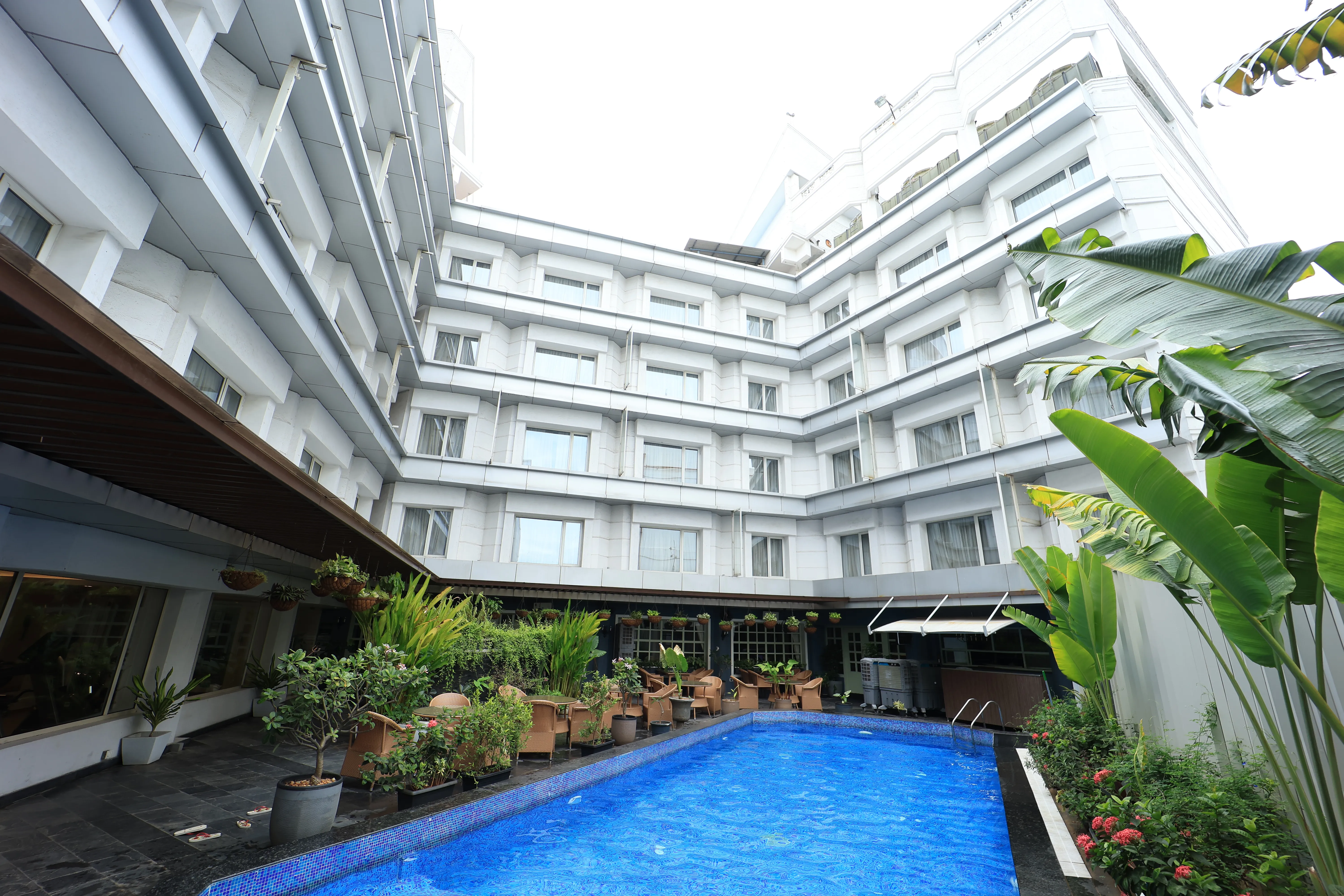 Body massage therapy room Chennai spa