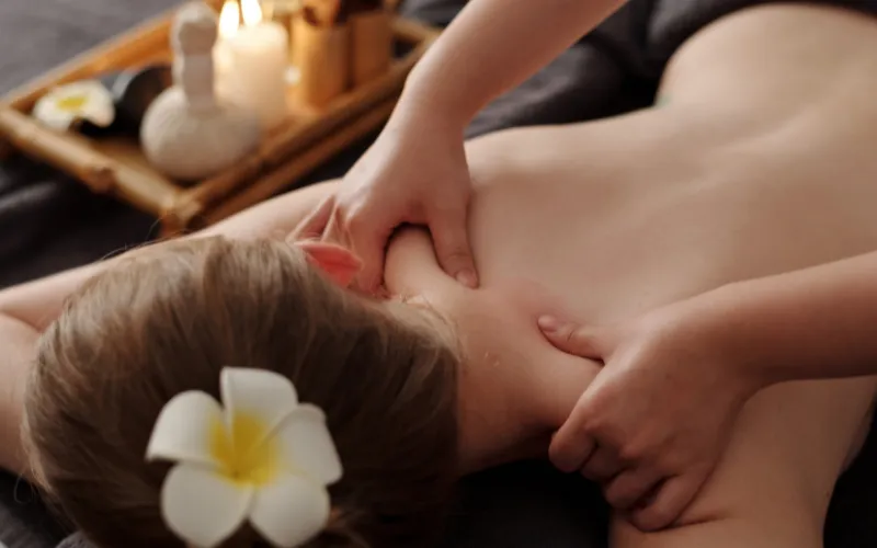 Relaxing Head and Shoulder Massage Treatment at Maya Egyptian Spa Chennai