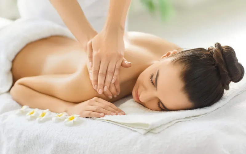 Back Massage for Stress Relief at Egyptian Spa Nungambakkam Chennai